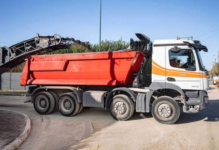 Loueur de camion bennes Noisy-le-Grand